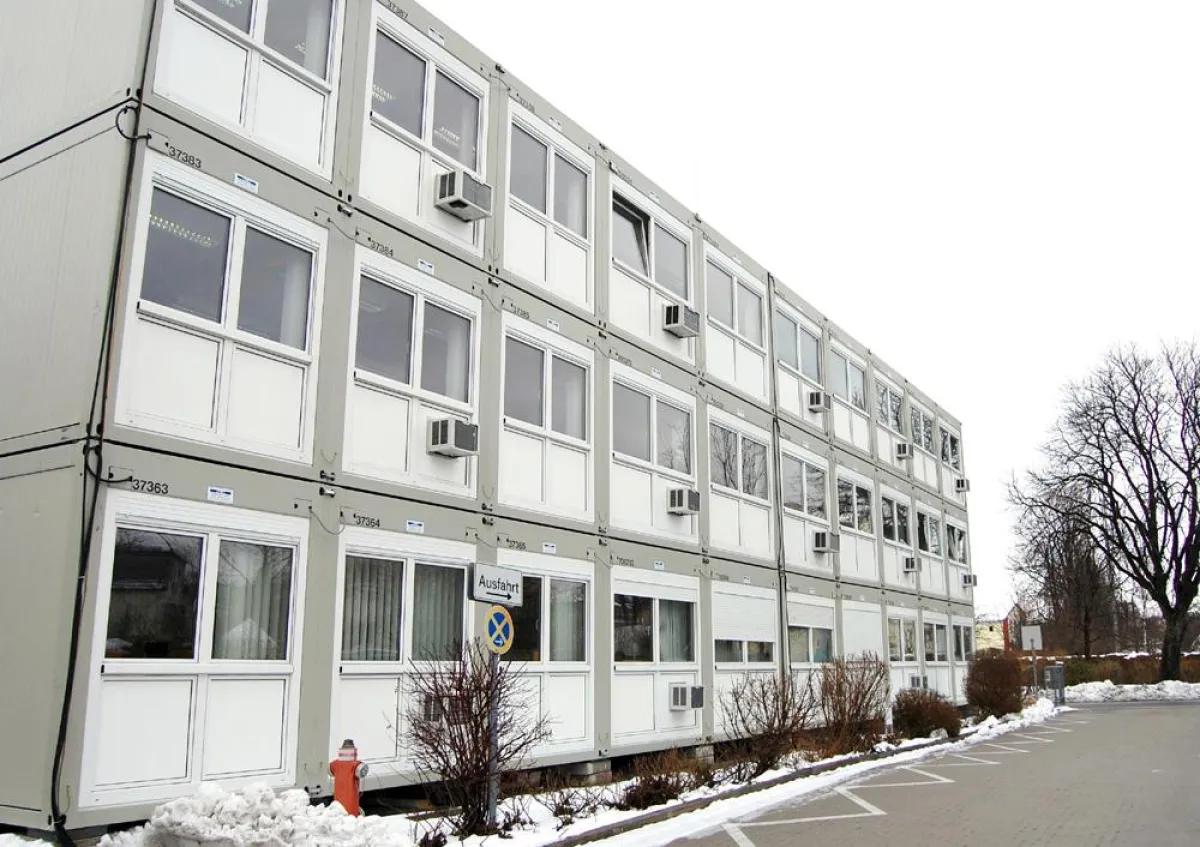 Mit den ELA-Premiumcontainer können verschiedenste Raumgrößen realisiert werden, ob für Büros, Lager- oder auch Besprechungsräume.