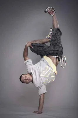 Bild: L´ Oréal hebt zusammen mit den Flying Steps ab