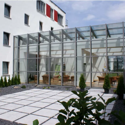 Neuer Hotelglanz nach Renovierung Bild: Neuer Hotelglanz nach Renovierung
