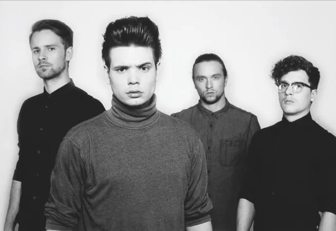 Bild: SUPERMUTANT: ,FRVR‘ EXKLUSIVER ALBUMSTREAM AUF NOISEY.COM