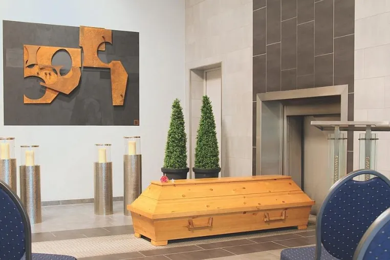 Bild: Tag der offenen Tür im Rhein-Taunus Krematorium am 10. September