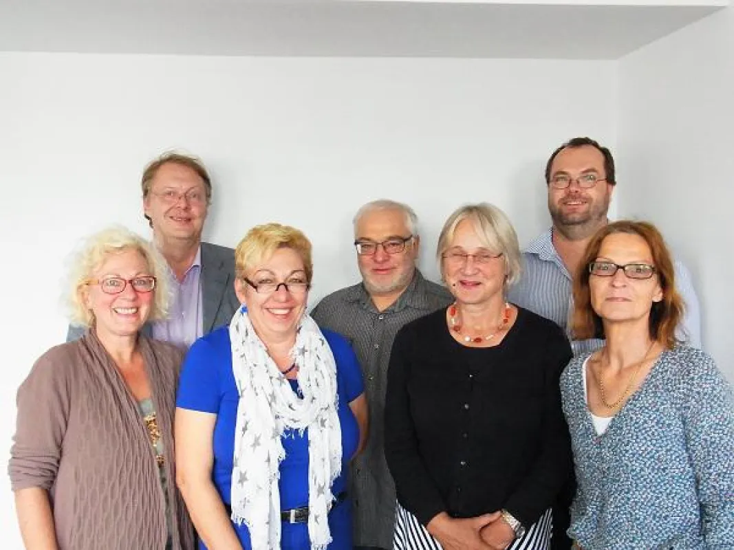 BdB-Geschäftsführer Dr. Harald Freter (2.v.l.) und BdB-Vorstandsmitglied Jochen Halbreiter (2.v.r.)