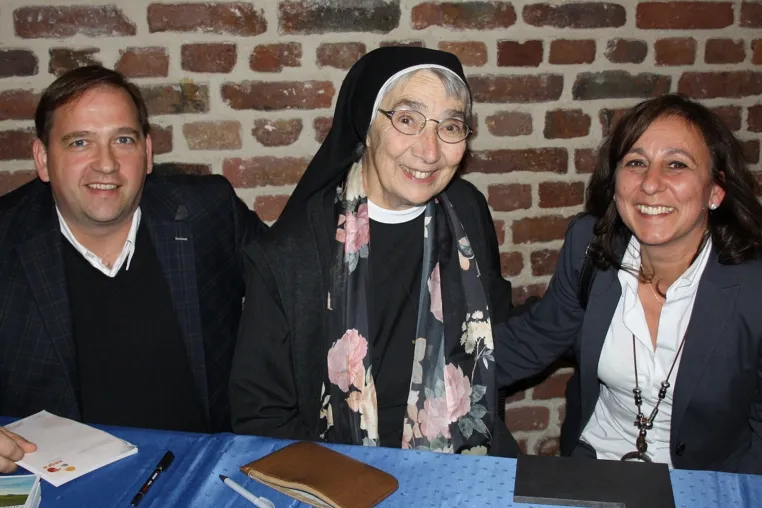Bild: Wir trauern um Schwester Liliane Juchli