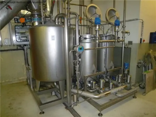 Bild: Online-Versteigerung einer modernen Tomatenverarbeitungslinie