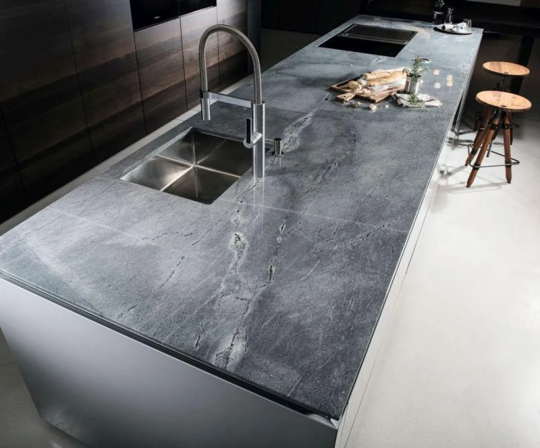 Atlantis ist der Aufsteiger des Jahres bei Strasser Steine.