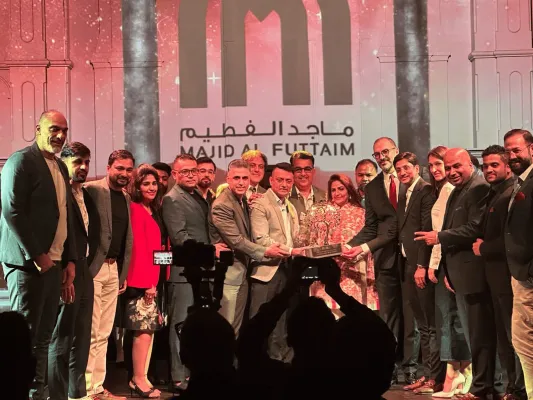 Bild: Homes 4 Life Immobilien strahlt bei den Tilal Al Ghaf Jahresauszeichnungen 2023