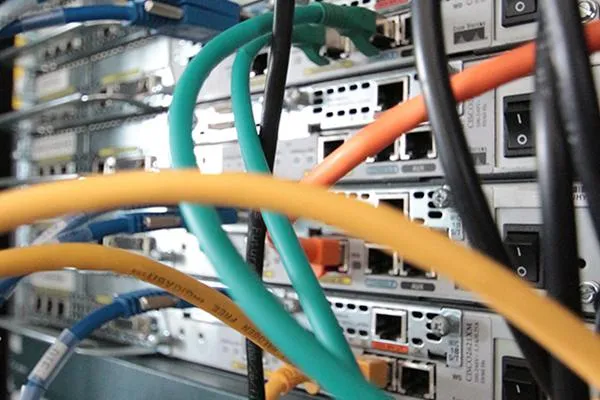 Bild: 4.0 VERNETZT – IT-Berufe im Fokus