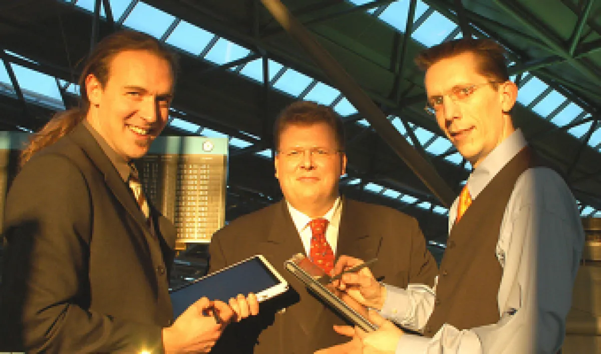 v.l.n.r. Jörg Mörke, Christian Nordström, Michael Seidl-Afifi, das TTS Team