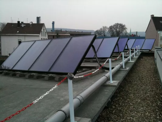 Bild: ca.sa solar - Große Solaranlage bei sozialer Einrichtung gebaut