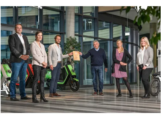 Bild: Süwag erhält Exzellenz-Siegel des Corporate Health Awards 2021 für Gesundheitsmanagement