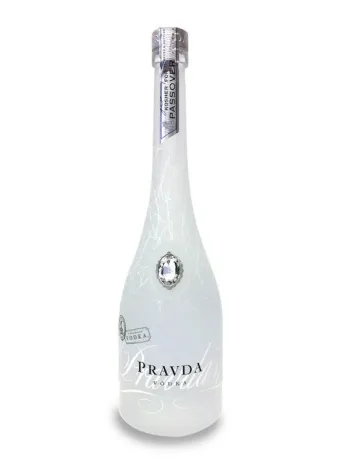 Bild: Pravda Vodka limited Edition "Kosher for Passover"
