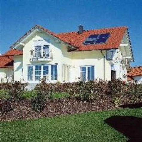 Bild: Solarthermie: Winterfest mit Solaranlagen