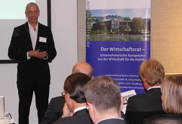 Agentur Baumann/SMO14: Social Media wird Pflicht für mittelständische Unternehmen Bild: Agentur Baumann/SMO14: Social Media wird Pflicht für mittelständische Unternehmen