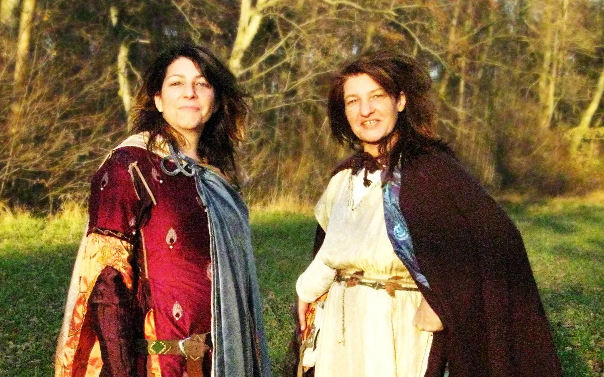 Okzitanis laden zum mittelalterlichen Weihnachtsball (© Ingrid Lang)