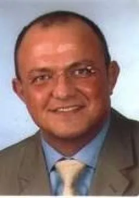 Bild: Versicherungguenstig.com setzt auf unabhängige Live-Beratung im Internet