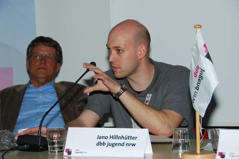 Junge Politiker diskutieren über prekäre Beschäftigung in Münster Bild: Junge Politiker diskutieren über prekäre Beschäftigung in Münster
