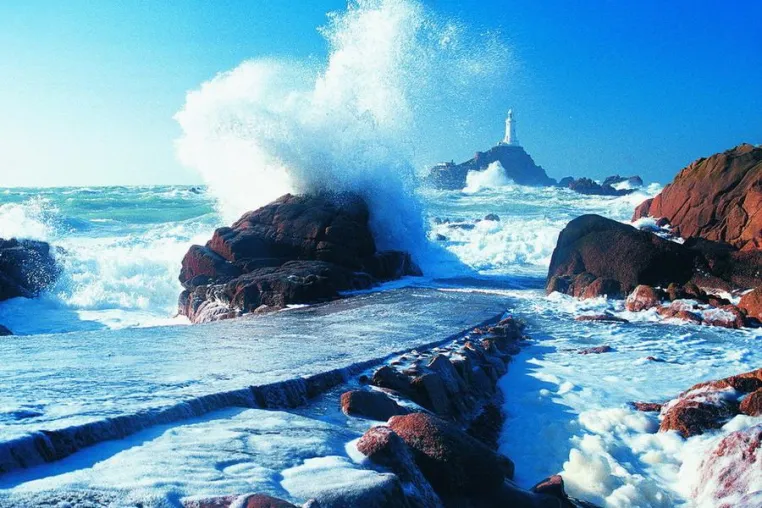 Bild: Klippenwanderungen auf Jersey