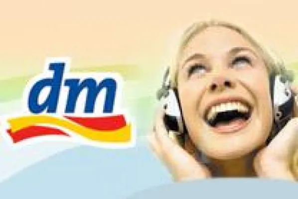 Bild: Musik aussuchen, Cover gestalten, CD bestellen: NEW VOICE realisiert für CeWe Color einzigartigen CD-Service