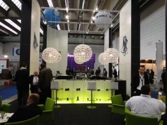 Bild: AHP Merkle und CADENAS präsentierten Zylinderreihe auf der Euromold