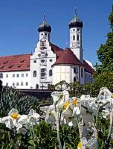 Internationales Gitarrenfestival im Kloster Benediktbeuern Bild: Internationales Gitarrenfestival im Kloster Benediktbeuern