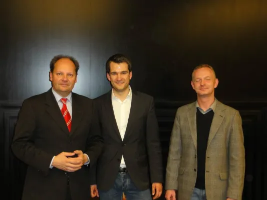 Arbeitsmarktpolitischer Sprecher der FDP-Bundestagsfraktion im Essener „Unperfekthaus“ Bild: Arbeitsmarktpolitischer Sprecher der FDP-Bundestagsfraktion im Essener „Unperfekthaus“