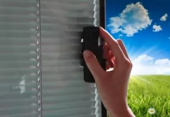 ISO-Shadow M : Verbesserter Bedienkomfort der Jalousie im Scheibenzwischenraum Bild: ISO-Shadow M : Verbesserter Bedienkomfort der Jalousie im Scheibenzwischenraum