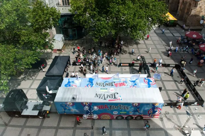 Bild: NBA Jam Van Europatour 2009