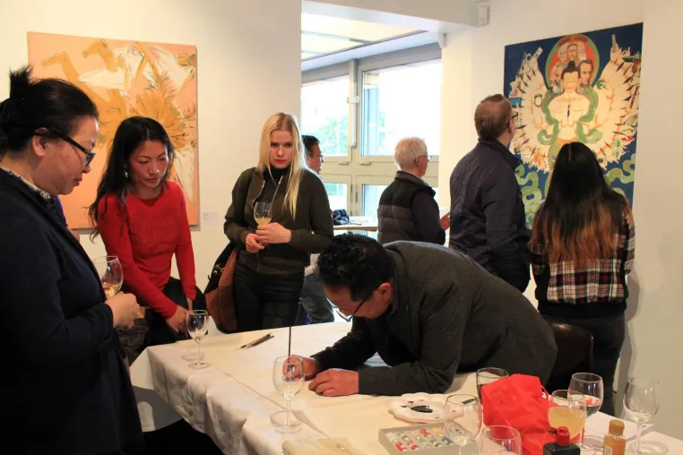 Zeitgenössische chinesische Kunst: In der Ausstellung "Vielfalt in der Vereinigung" war für jeden etwas dabei Bild: Zeitgenössische chinesische Kunst: In der Ausstellung "Vielfalt in der Vereinigung" war für jeden etwas dabei