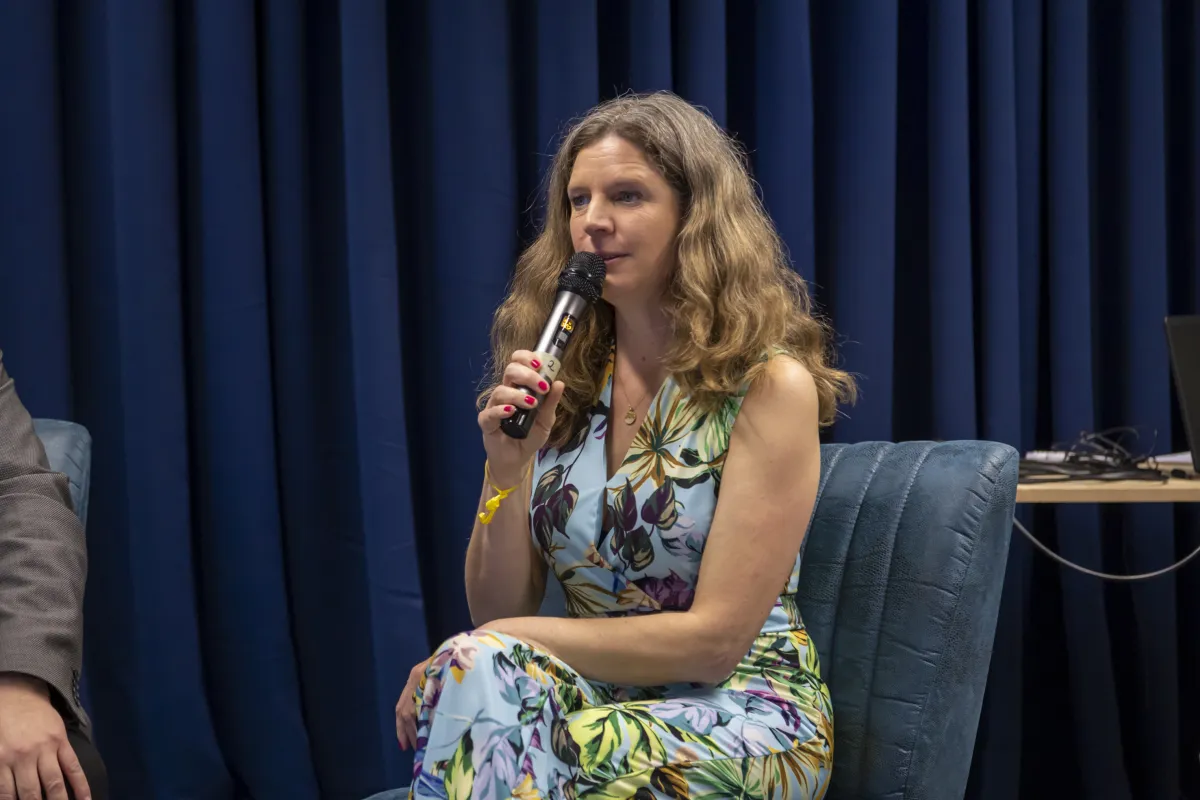 Daniela Landgraf spricht zum Thema Selbstwert in Unternehmen (© M-Point, Das Unternehmernetzwerk)