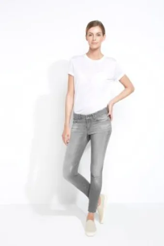 Atelier GARDEUR präsentiert Trendthemen „Athleisure“ und „Authentic Denim“ Bild: Atelier GARDEUR präsentiert Trendthemen „Athleisure“ und „Authentic Denim“