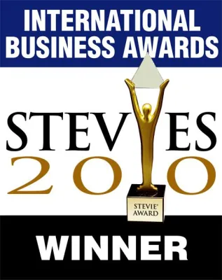 Bild: Agentur RED gewinnt mit dem Geschäftsbericht des Flughafen München den International Business Award 2010.