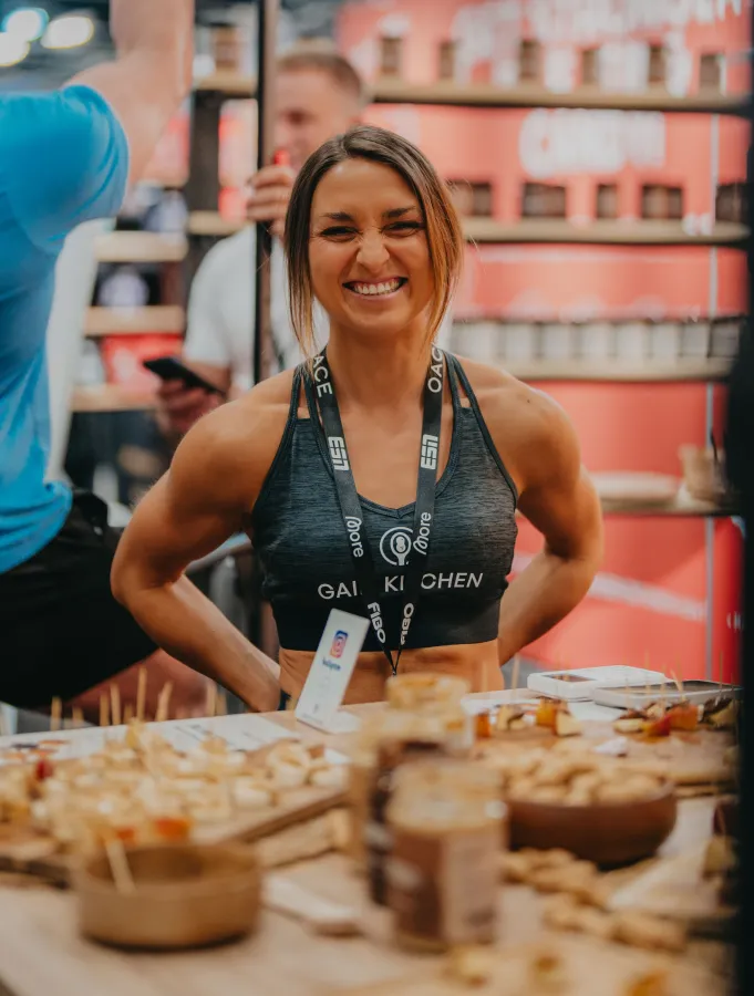 Gain Kitchen Gründerin Medea Lorenzen an ihrem Stand auf der FIBO. (© Christopher Nitschke)