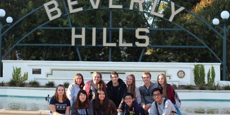 Bild: Schüleraustausch: Lohnt sich ein halbes Jahr an einer High School in den USA? – 8 Praxis-Empfehlungen