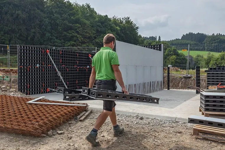 Bild: Innovative Bausysteme für den Garten- und Landschaftsbau