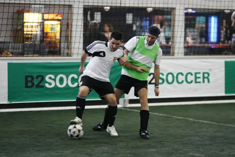 INDOOR B2SOCCER Freilassing 2014 – B2SOCCER GOES WINTERFUN Bild: INDOOR B2SOCCER Freilassing 2014 – B2SOCCER GOES WINTERFUN