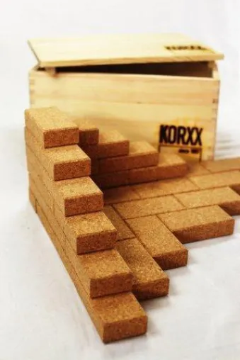 Geschäftsführerin Patricia Kuch bringt mit ihrem Startup KORXX hochwertige Korkbausteine ins Kinderzimmer Bild: Geschäftsführerin Patricia Kuch bringt mit ihrem Startup KORXX hochwertige Korkbausteine ins Kinderzimmer