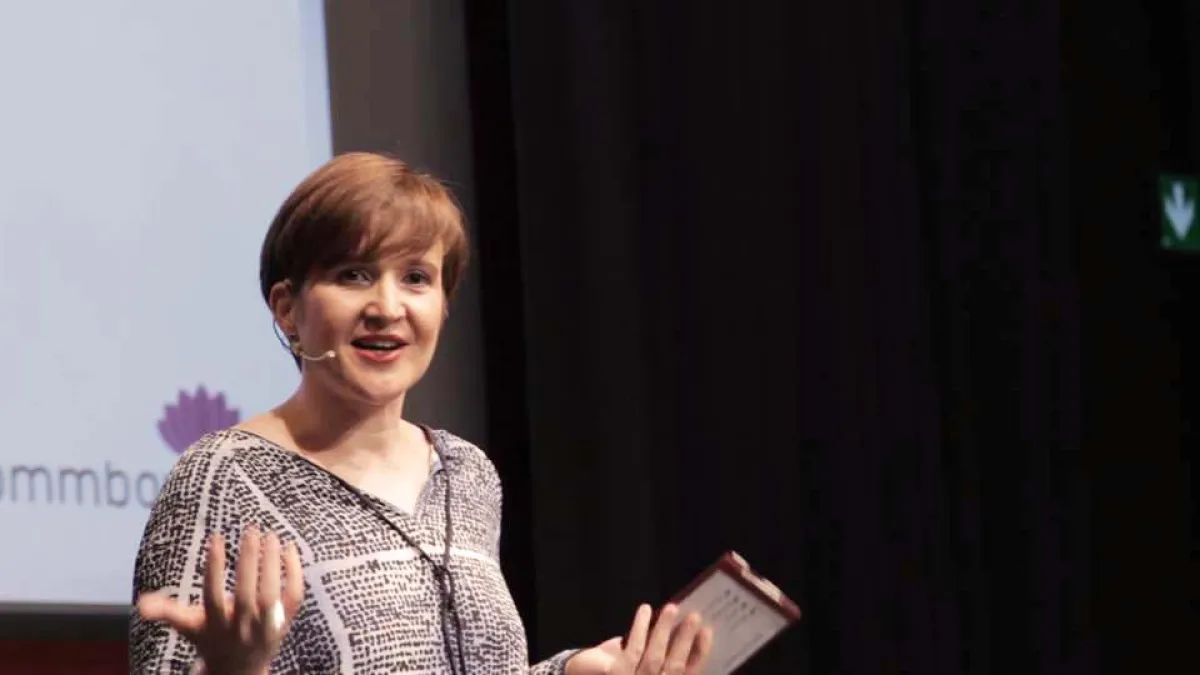Gaby Feile bei der Premiere des Business-Expertenforums