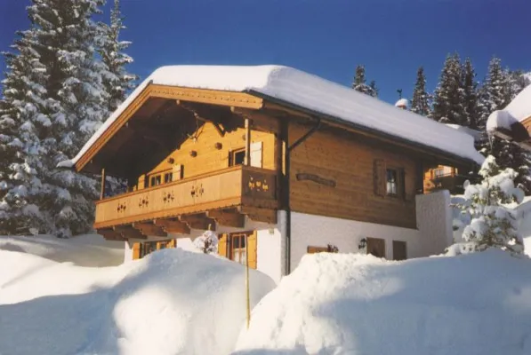 Bild: Von rustikal bis luxuriös / Hüttenzauber auf Homelidays.com