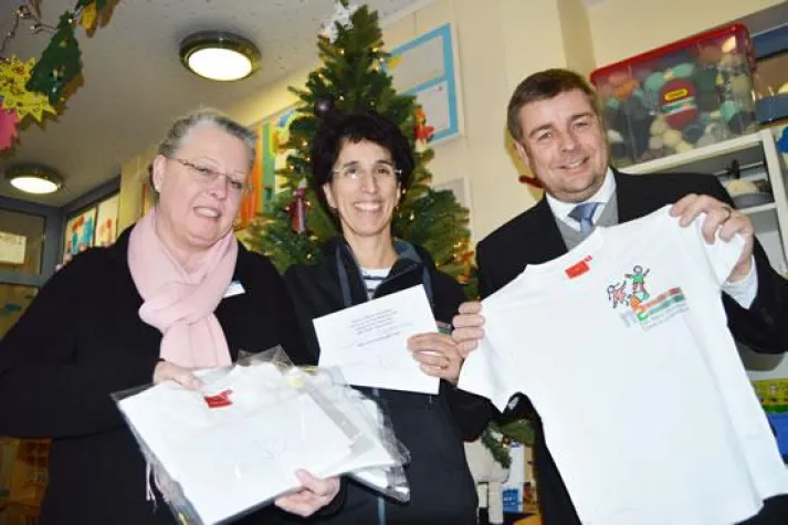 Bild: Schöne Kinder-T-Shirts zu Nikolaus