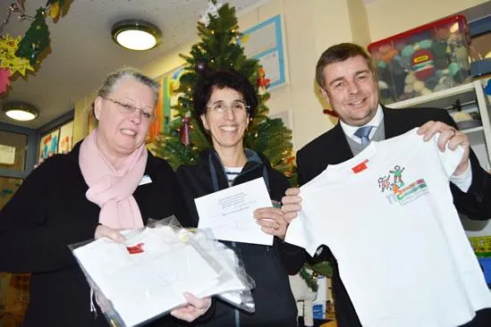 Bild: Schöne Kinder-T-Shirts zu Nikolaus