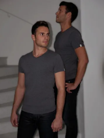 Bild: Endlich gute Mode für Männer. better b. good launcht Männerlinie