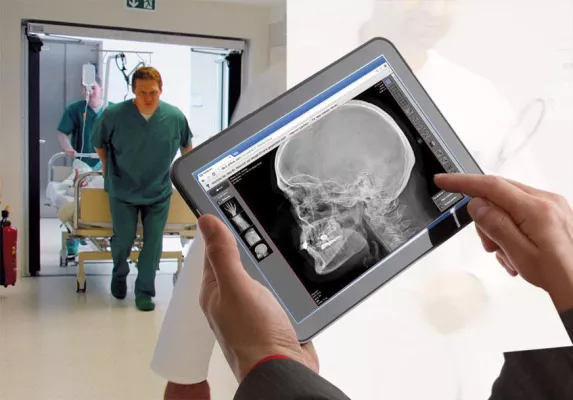 Bild: Mit dem Einsatz von digitaler Röntgenlösung dicomPACS® beginnt in Warnow-Klinik Bützow neues Kapitel