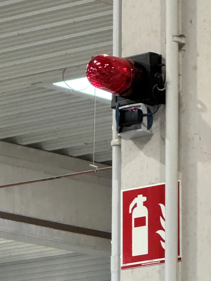 Optische Alarmierung bei BlechCon (© BlechCon GmbH & Co. KG)