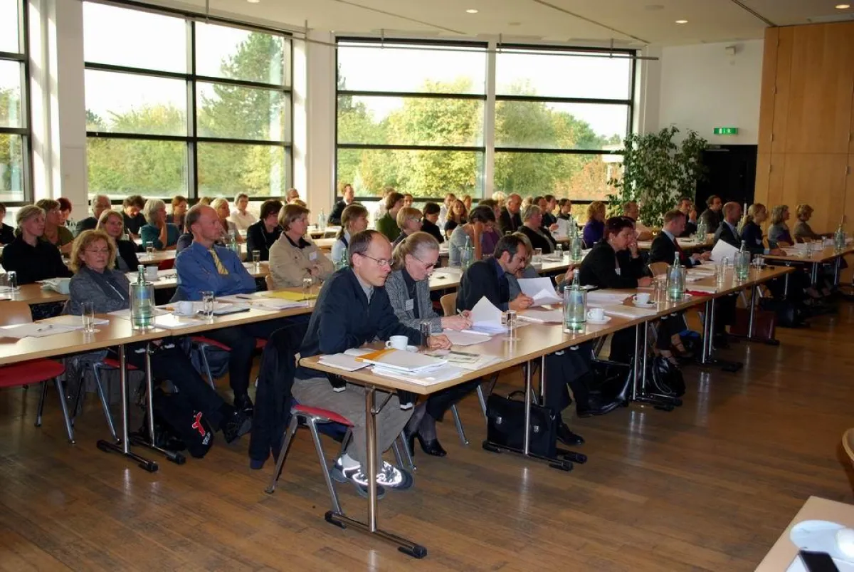 Etwa 120 Teilnehmer verfolgten bei der vierten Tagung der Marie-Luise und Ernst Becker Stiftung ein facettenreiches Programm aus wissenschaftlichen und praxisrelevanten Beiträgen