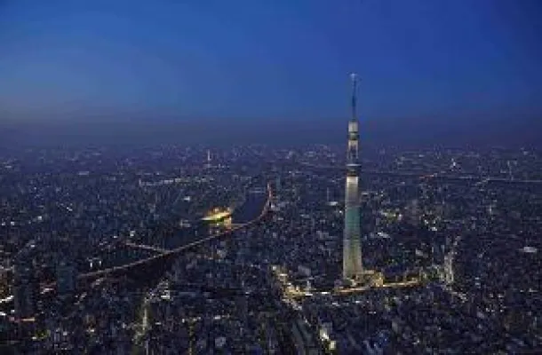 Bild: Tokyo bei Nacht – eine Metropole erwacht