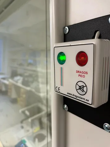 Mehr Sicherheit bei Laborabzügen am World Laboratory Day! Bild: Mehr Sicherheit bei Laborabzügen am World Laboratory Day!