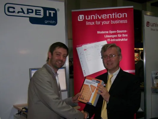 Bild: Produktpremiere der KIXbox auf dem LINUXTAG 2009