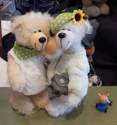 Bild: Dresdner Puppen- und Teddymesse am 20. September: Highlights für Sammler und Selbermacher