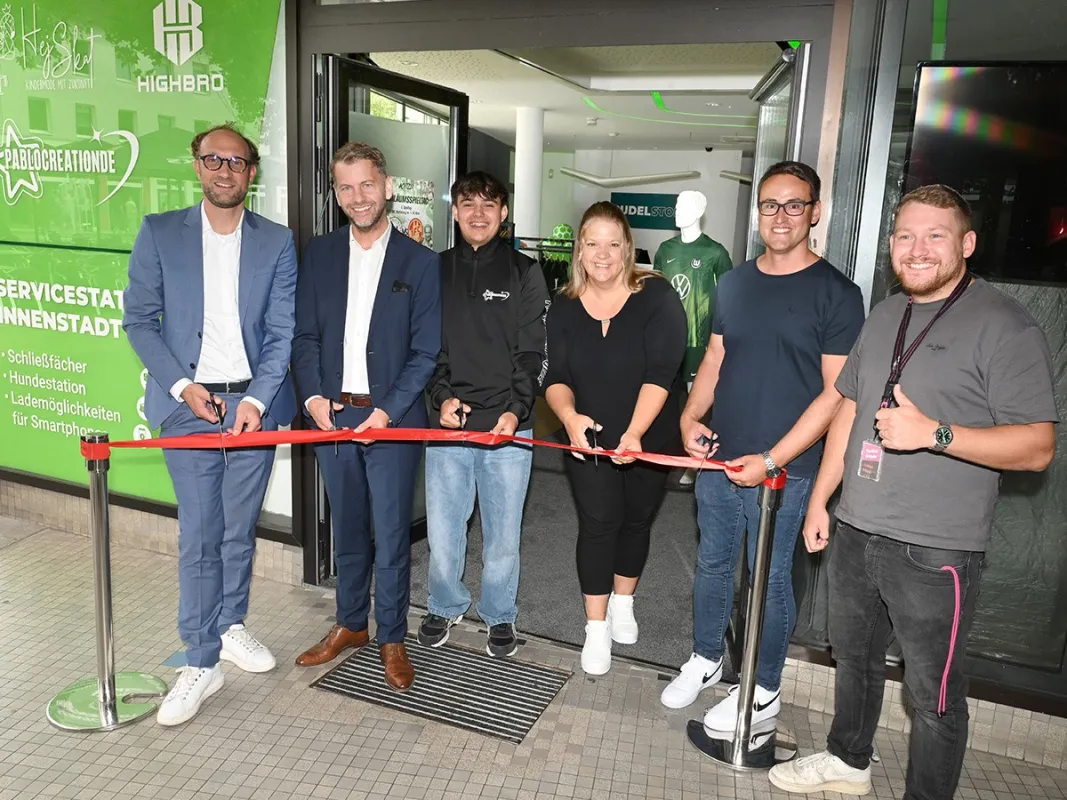 WMG eröffnet Rudelstore in der Wolfsburger Innenstadt (© WMG Wolfsburg, Foto: Lars Landmann)