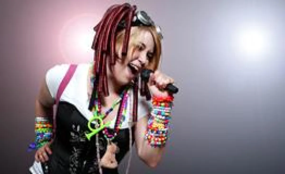 (c)Rob Byron_Fotolia_de; podium-wien - Bandwettbewerb von wienxtra-soundbase